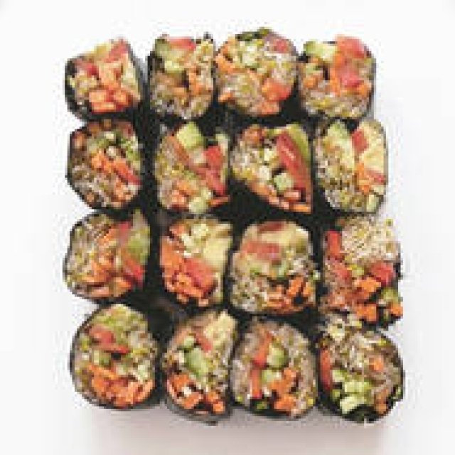 Series: Michiko Fujiwara, May 2012 | Achieve a Slimmer Body and Radiant Skin with Raw Food!
