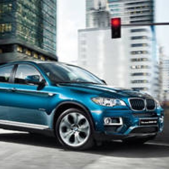 BMW X6 Refined in Styling with Minor Model Change | BMW