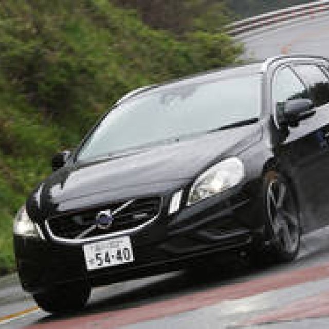 A Drive in the Volvo V60 T4 R-DESIGN