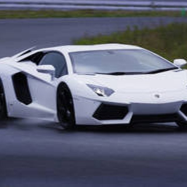 Test Drive the Aventador on the Circuit | Lamborghini