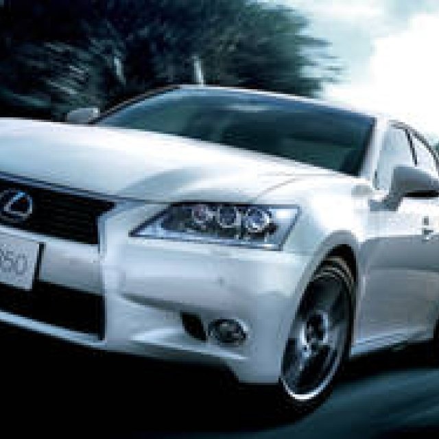 Feature: The New Lexus GS