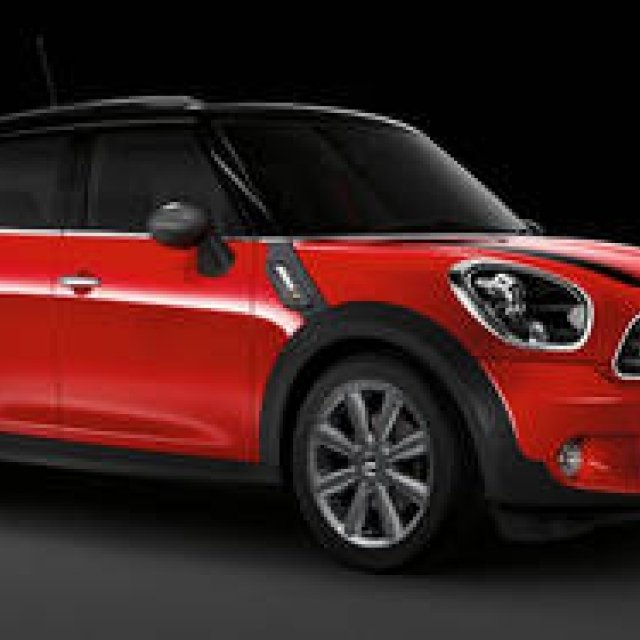 MINI Crossover Gets "Red Hot Package" | MINI
