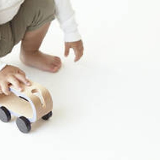 Sakai Sangyo | 'buchi,' a Children's Wooden Product Brand Designed by Fumie Shibata