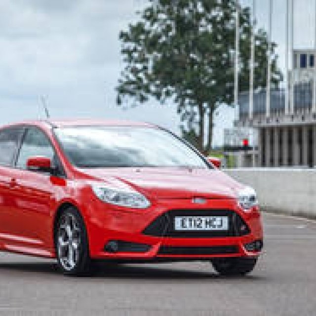 The New Focus Arrives in Japan in 2013 | Ford