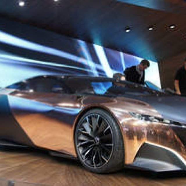 On-Site Report from Paris | Peugeot