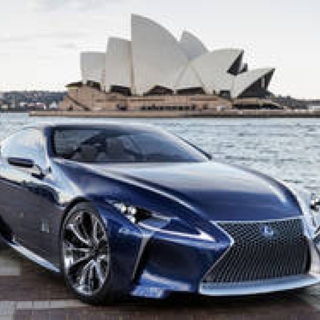 The Hybrid Sports LF-LC Blue Appears | Lexus