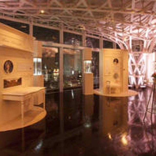 BREGUET | Queens Captivated by Breguet