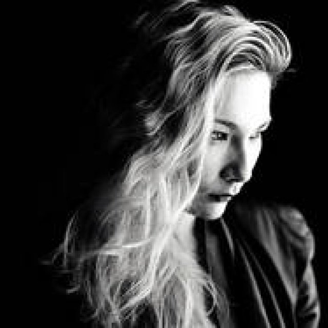 NOOKA | Series: Matthew Waldman | Vol. 30 Interview with Jules Kim, Designer of the Jewelry Brand "Bijules"