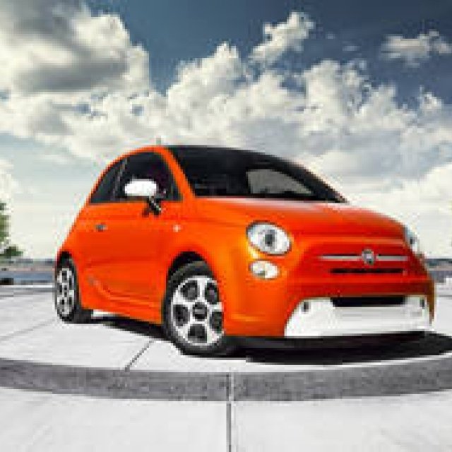 Fiat 500 Gets an EV Version, the "500e"