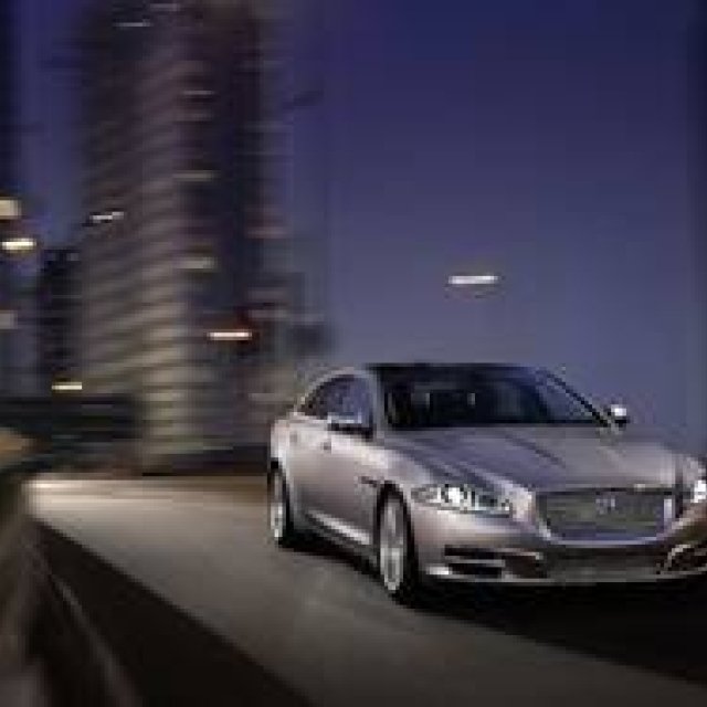 Jaguar Announces Specifications and Pricing for 2013 XJ and XF Models | Jaguar
