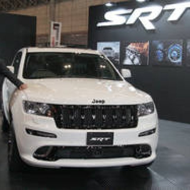 SRT Lands with Chrysler 300 and Jeep Grand Cherokee | SRT