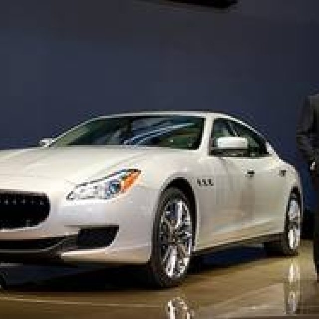 New Quattroporte World Premieres at Detroit Show