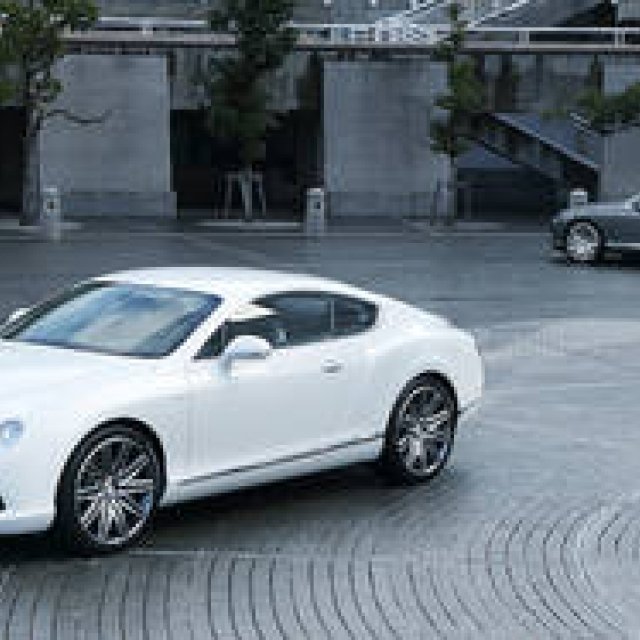 A Test Drive of the Bentley Continental GT Speed