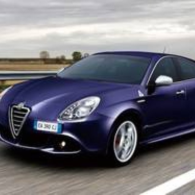 Limited Edition Commemorates Giulietta's First Anniversary in Japan | Alfa Romeo