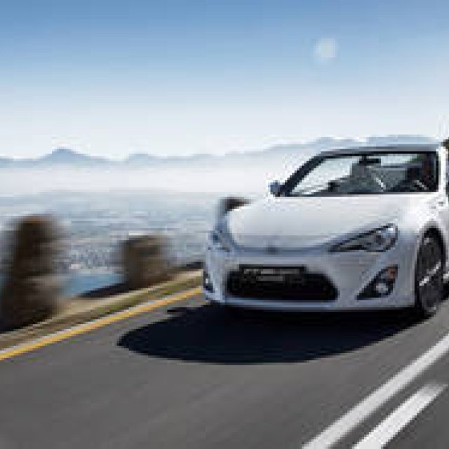Toyota to Exhibit Open-Top 86 at Geneva | Toyota