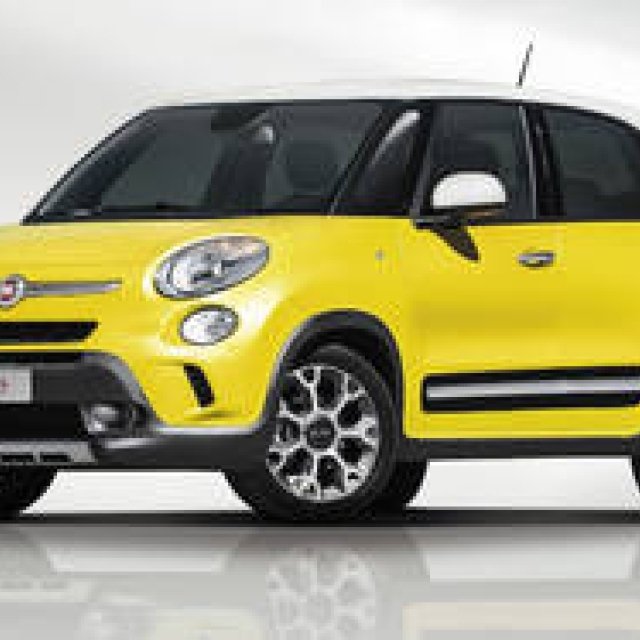 Trekking Off-Road Look Added to 500L | Fiat