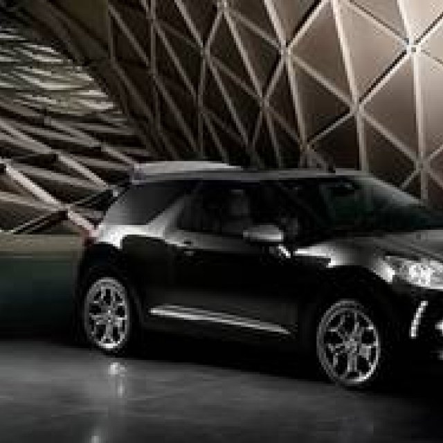 Test Drive: The Citroën DS3 Cabrio | Citroën