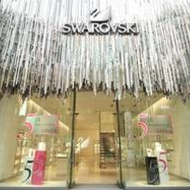 SWAROVSKI Hosts an Art Installation to Celebrate its 5th Anniversary