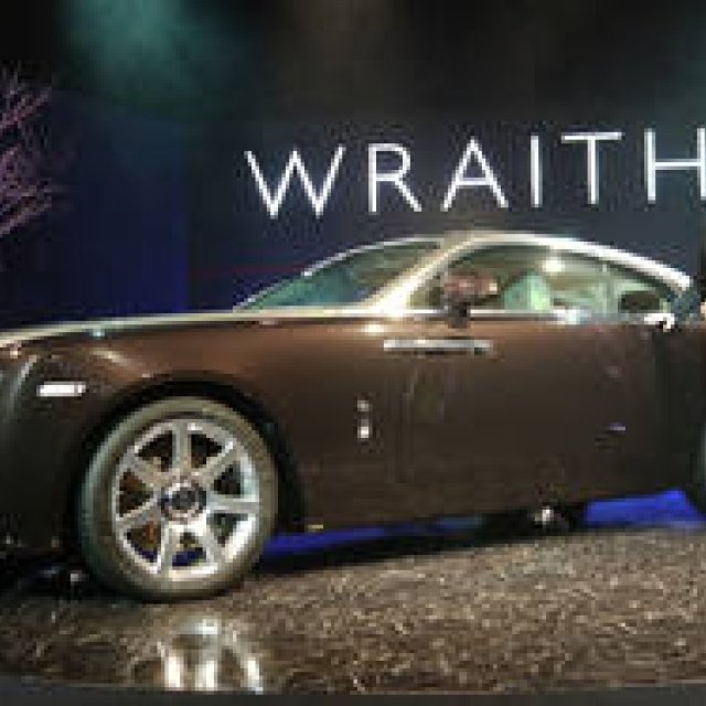 Rolls-Royce Wraith Makes its Japan Debut | Rolls-Royce