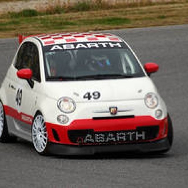 The 'Little Giant' Abarth Returns to Official Racing for the First Time Globally | Abarth