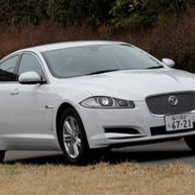 Test Drive: The Jaguar XF