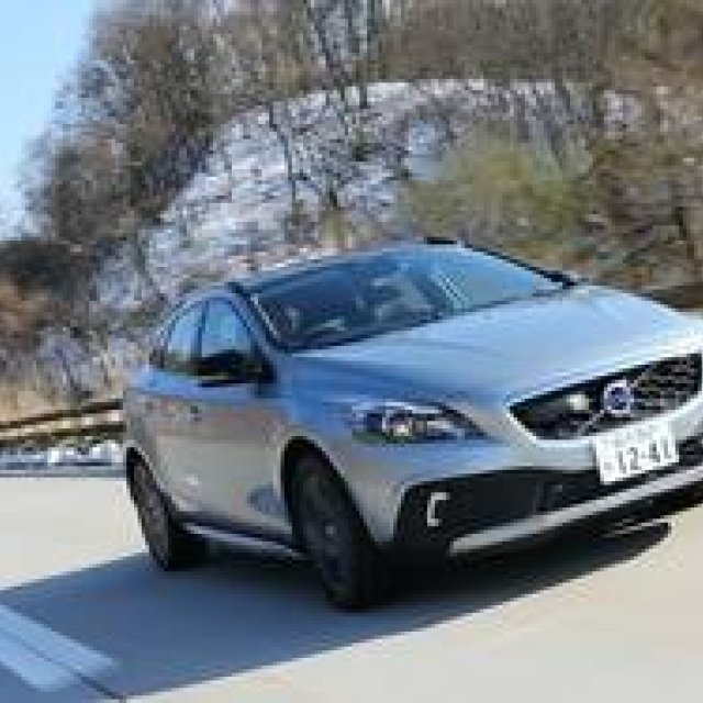 Test Drive: Volvo V40 Cross Country | Volvo