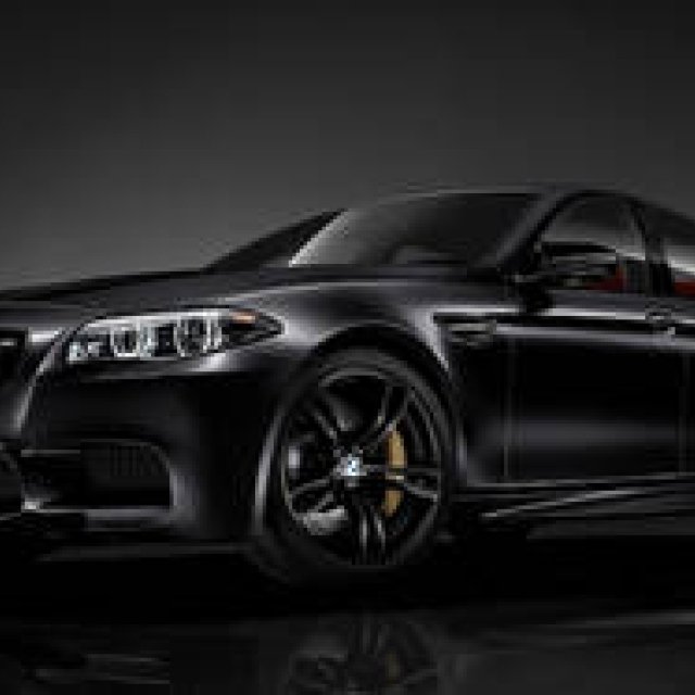 BMW M5 NIGHTHAWK あらわる｜BMW