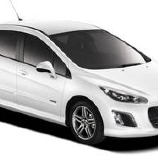 Peugeot 308 "Sportium" Arrives with Special Equipment
