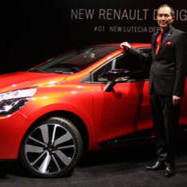 Renault Lutecia Arrives in Japan | Renault