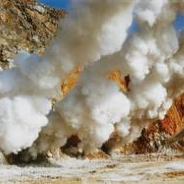 ART | Naoya Hatakeyama's Photo Exhibition 'BLAST' Featuring Explosive Rocks