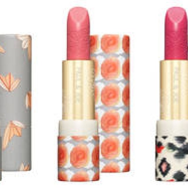 PAUL & JOE BEAUTE | Instantly transform lips into a princess's with vivid, limited-edition autumn/winter colors.