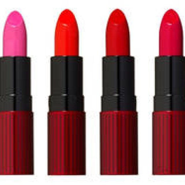 LE WATOSA | The ultimate red to enhance femininity. Introducing the eternal "lover red."