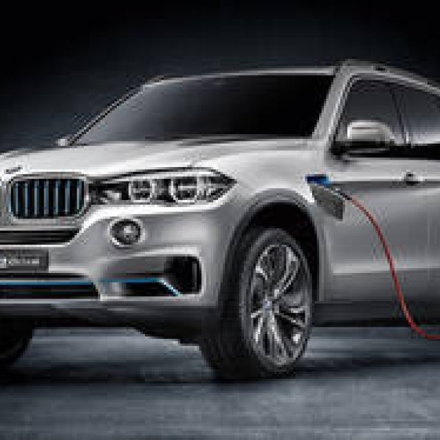 BMW Unveils Plug-in Hybrid Concept Based on the X5