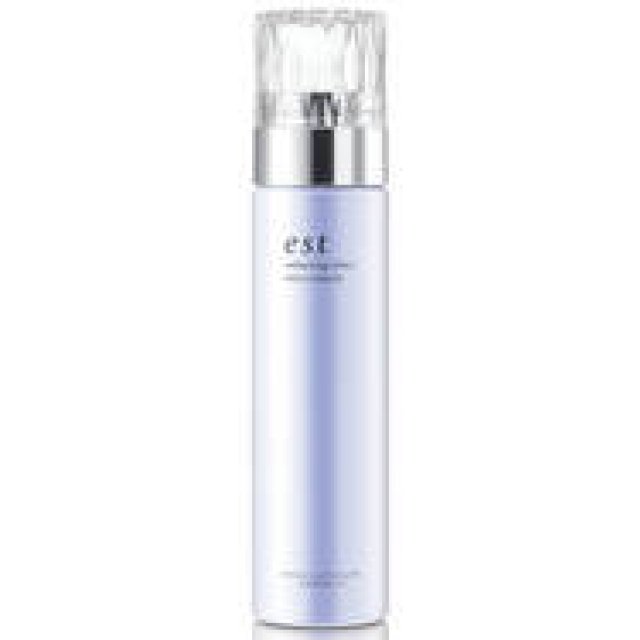 est | Achieve translucent skin with creamy, carbonated foam. Introducing a new whitening serum.