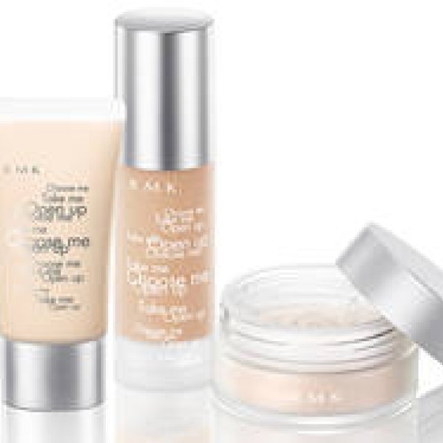 RMK | Aiming for radiant, translucent skin. Base items that also provide skincare