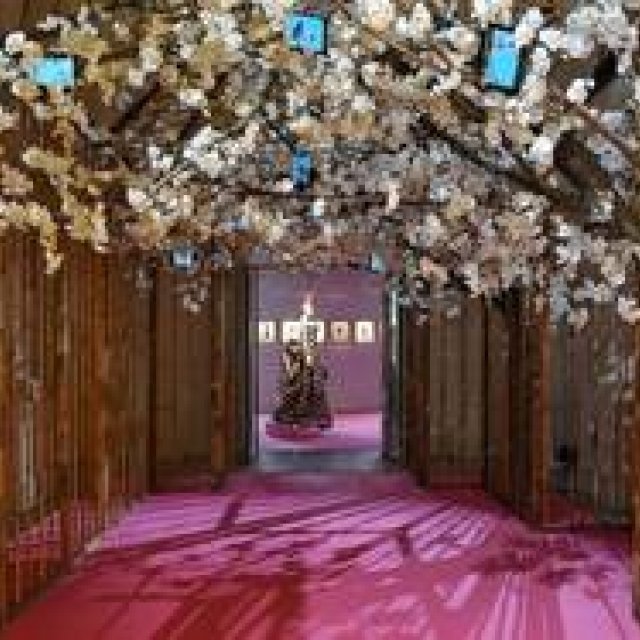 Terumi Hagiwara | Christian Lacroix's "21st Century" Schiaparelli