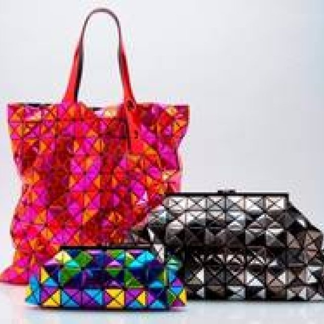 BAO BAO ISSEY MIYAKE｜スプツニ子！とのコラボシリーズ「Super Moon！」発売