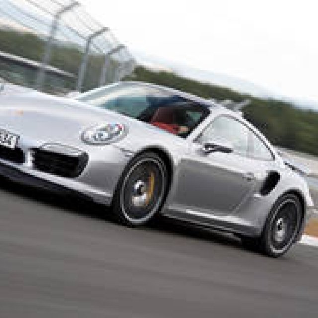 Test Drive the 911 Turbo (Type 991) | Porsche