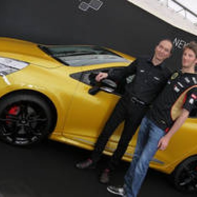 Lutecia R.S. Now Available in Japan | Renault
