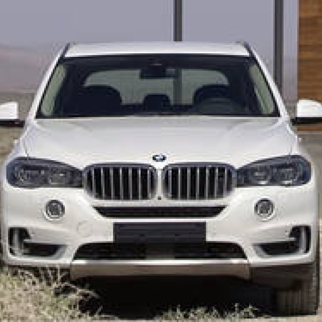The Fully Redesigned New X5 Launches in Japan | BMW