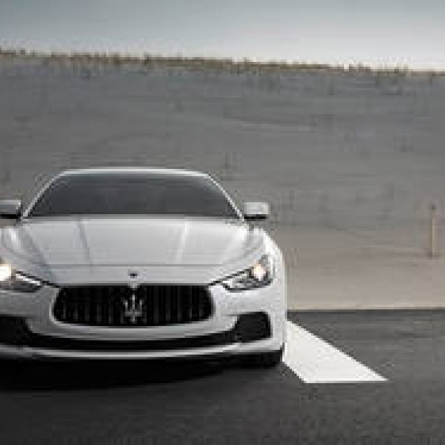 Maserati Introduces the New Ghibli Mid-Size Sedan in Japan