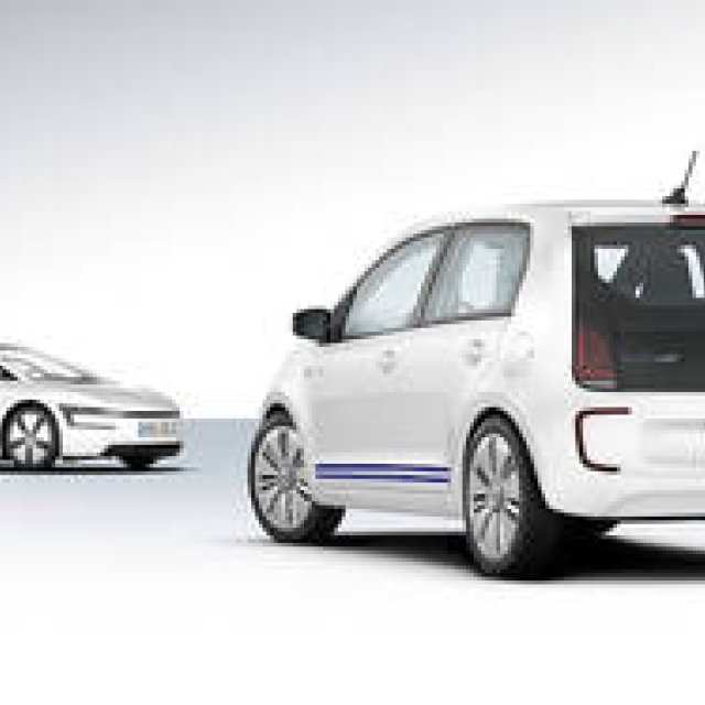 ハイブリッドでリッター90.9kmを実現するup!｜Volkswagen