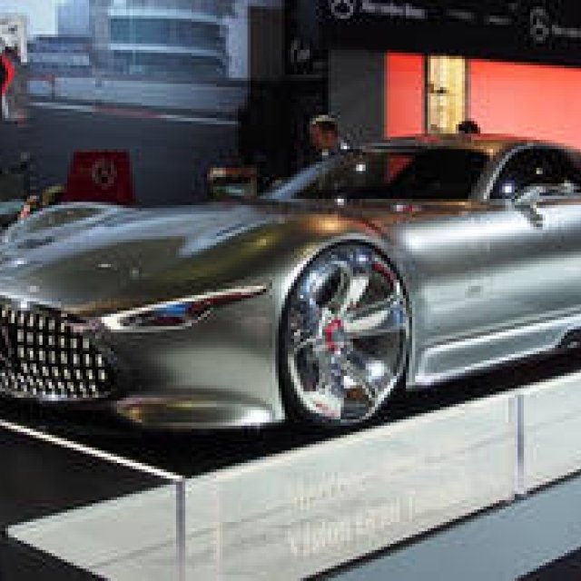 Virtual yet Real: The Supercar | Mercedes-Benz