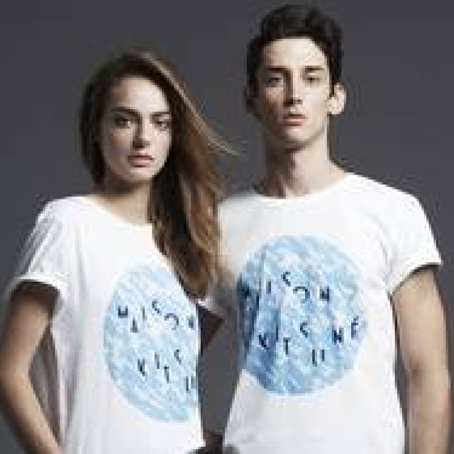 MAISON KITSUNÉ Unveils Holiday Collection