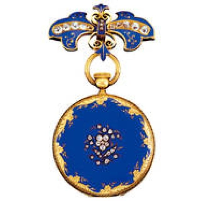 Patek Philippe | The Pendant Watch & Brooch Beloved by a Queen with Blue Eyes