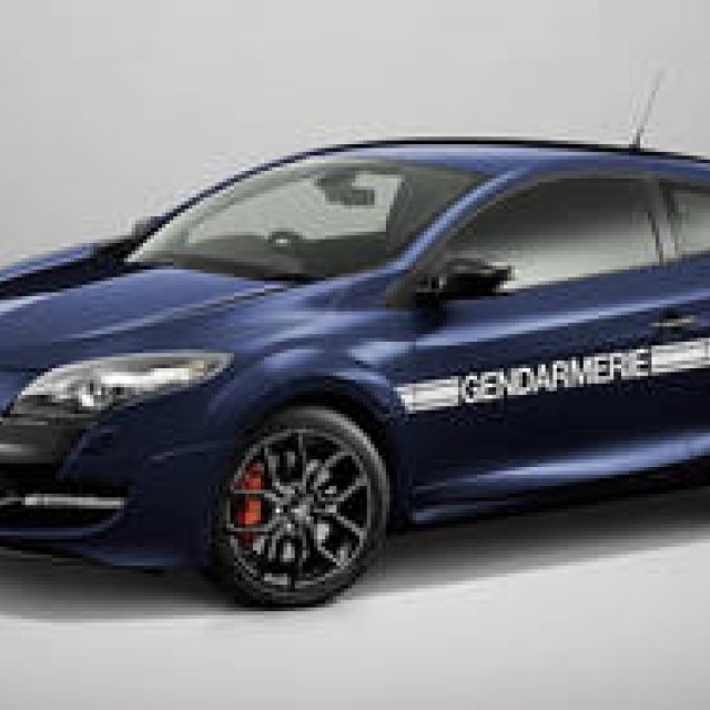 A Limited Edition Car Modeled After the French Highway Patrol | Renault