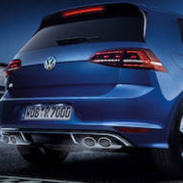 Volkswagen's Ultimate Golf 'Golf R' Arrives in Japan