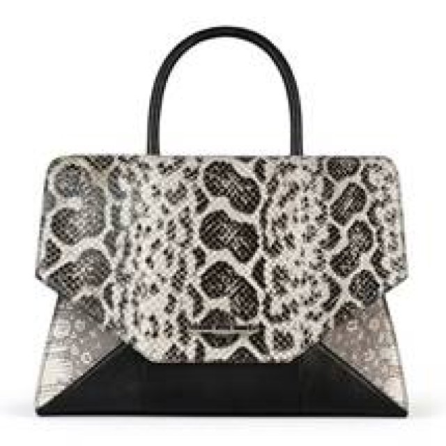 GIVENCHY BY RICCARDO TISCI | Two New Bags Join the Obsedia Line