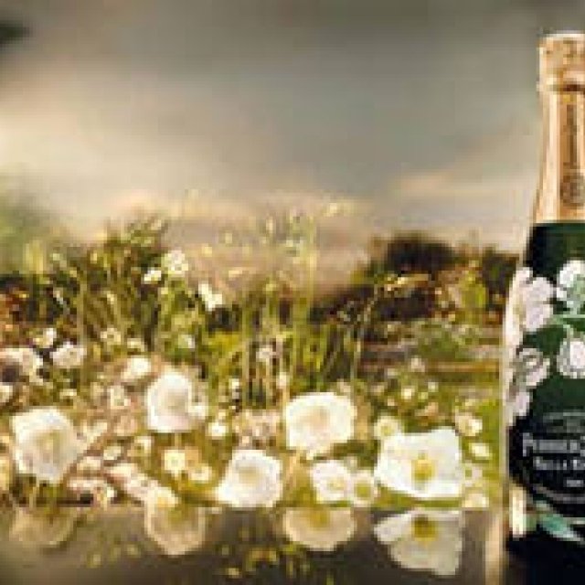 EAT | "Perrier-Jouët Pop-Up Bar" Opens at Isetan