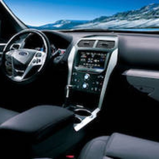 The Explorer receives a special edition for enjoying open-air driving | Ford